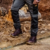 Afbeelding van Stevige werkschoenen DeWALT Titanium High S3 SRA met waterdichte leren schacht - Kleur Bruin